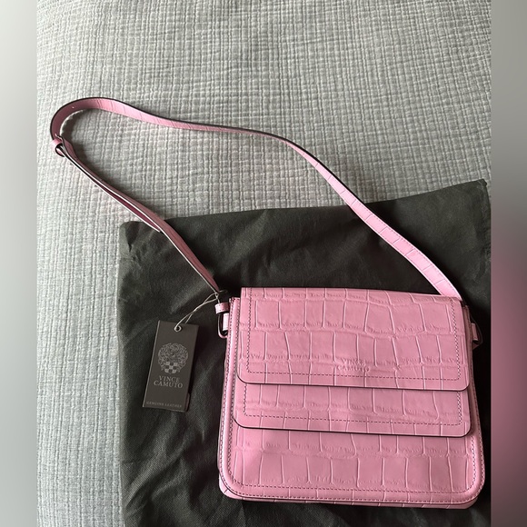 NWT Vince Camuto Pink Croc-Embossed Leather Purse - Picture 1 of 10